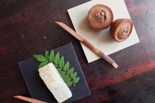 一閑張 杉 角小皿 ＜白・黒＞