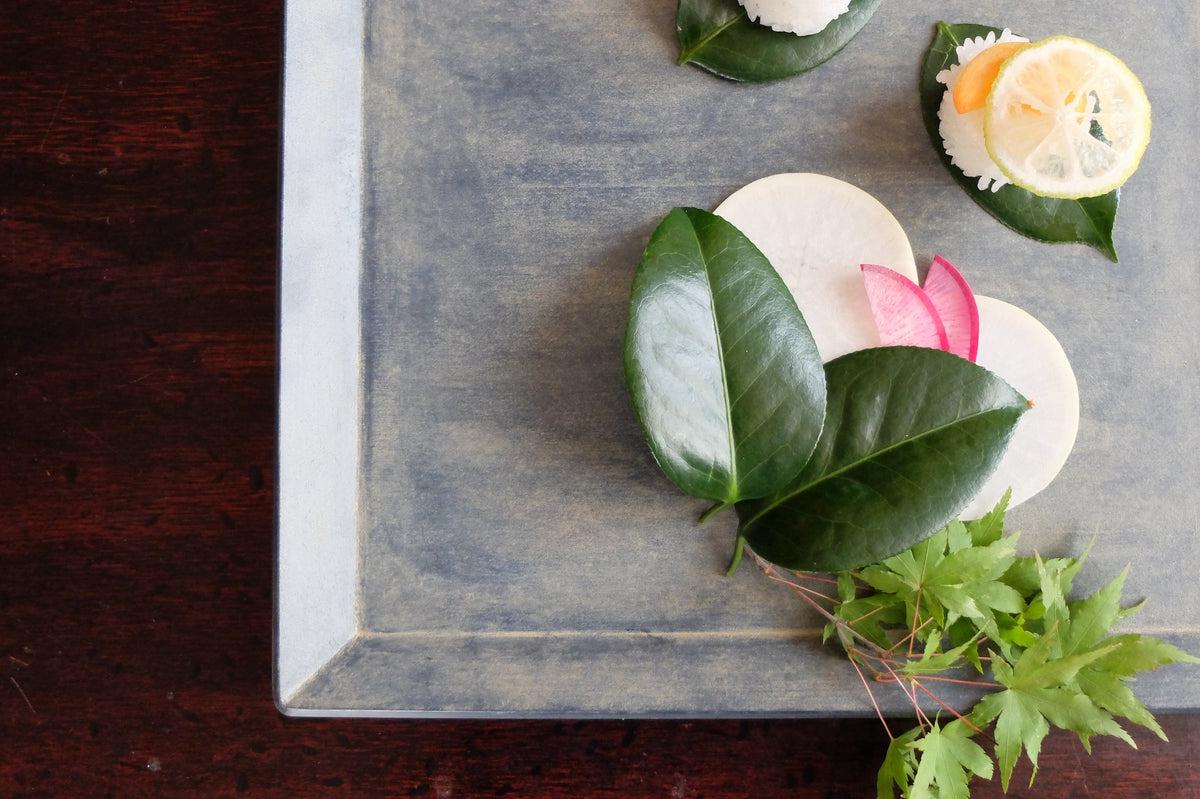 一閑張四角盆 寄竹