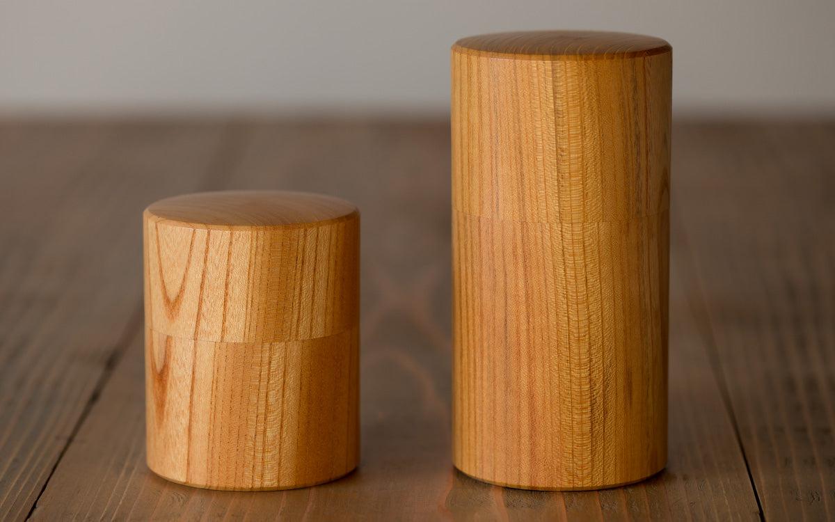 ろくろ挽きの欅の木の茶筒（小）