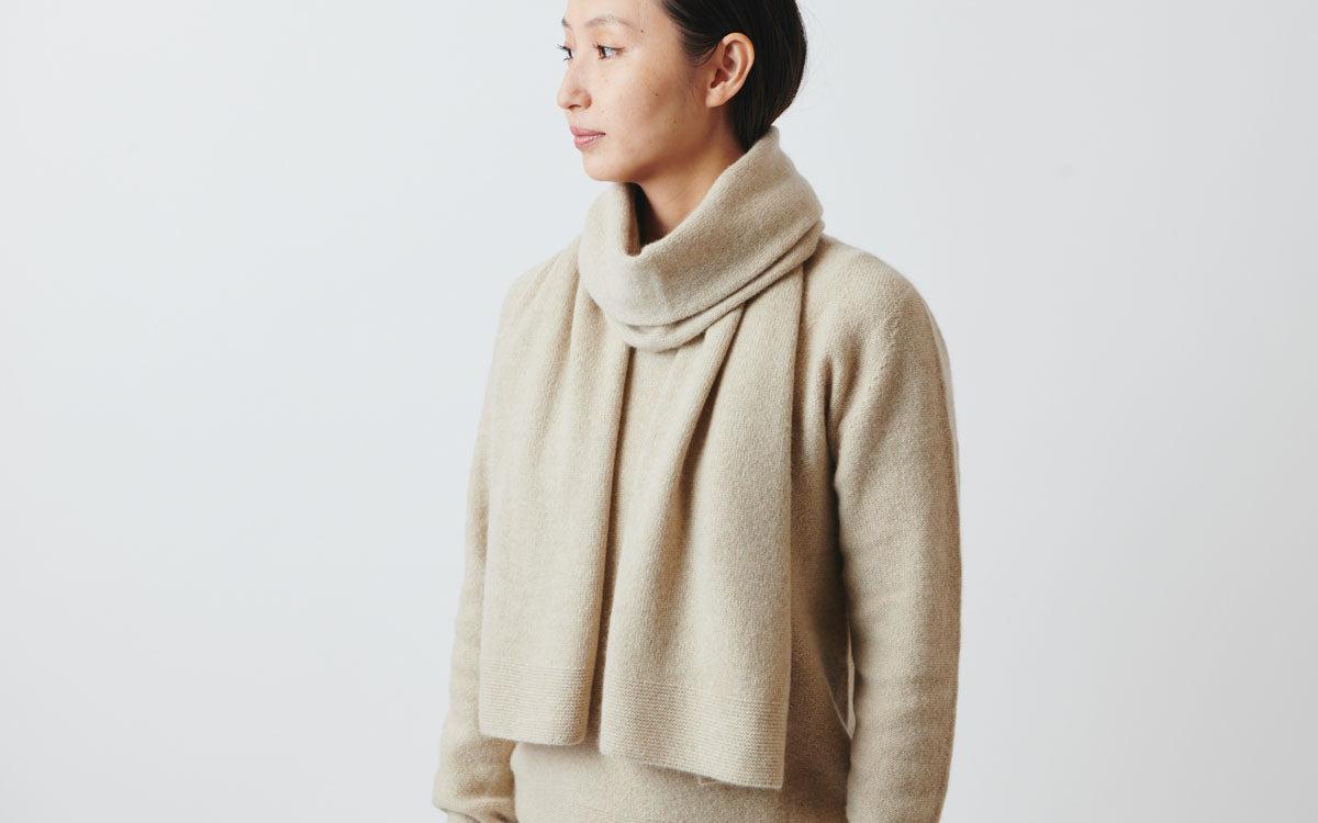 enrica cashmere sable muffler｜navy