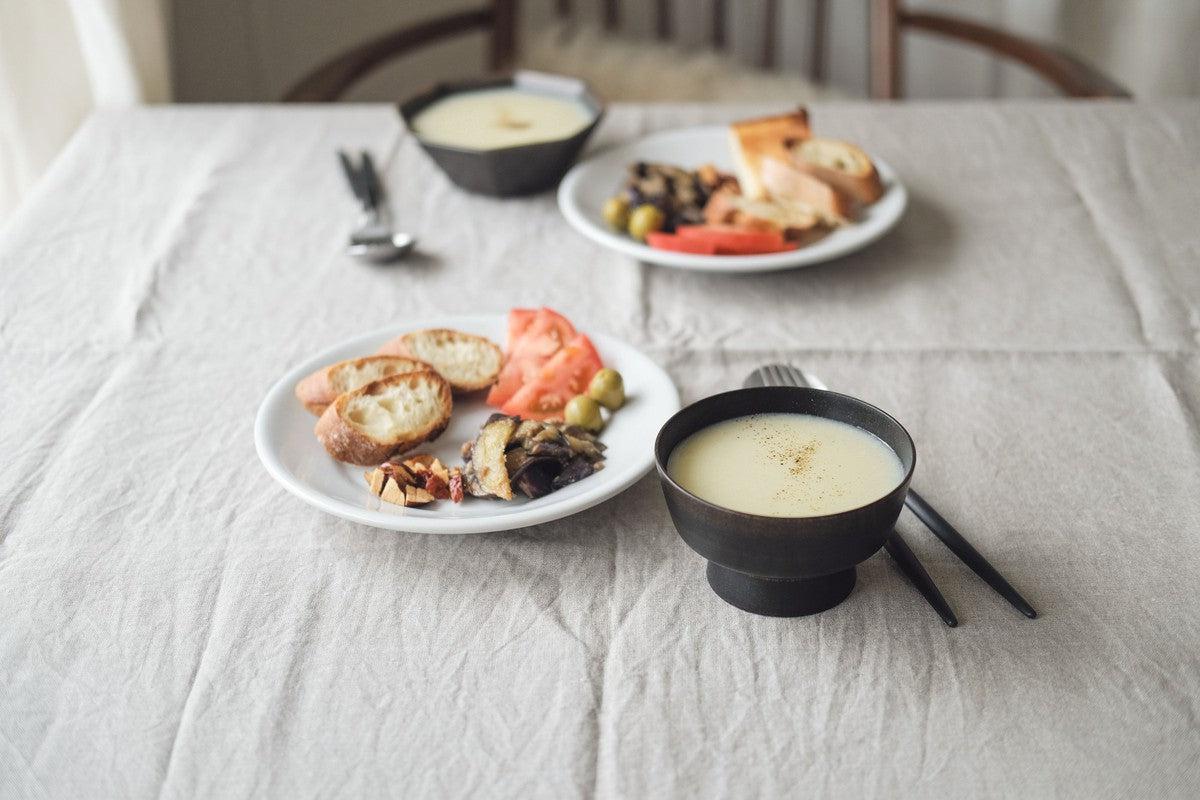 ろくろ挽きの飯椀 ミズメザクラ｜拭き漆（黒漆）