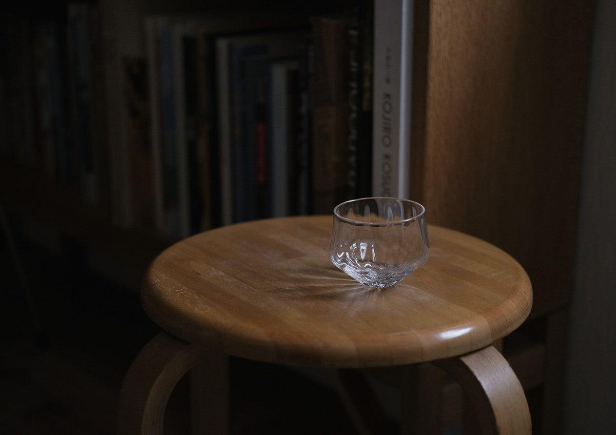 吹きガラスのグラス 六角