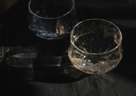 吹きガラスのグラス 六角