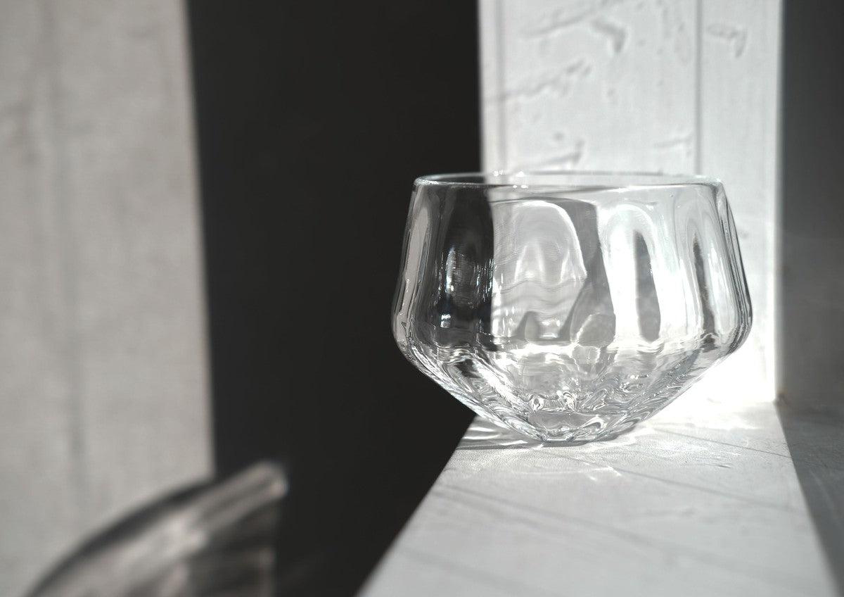 吹きガラスのグラス 六角