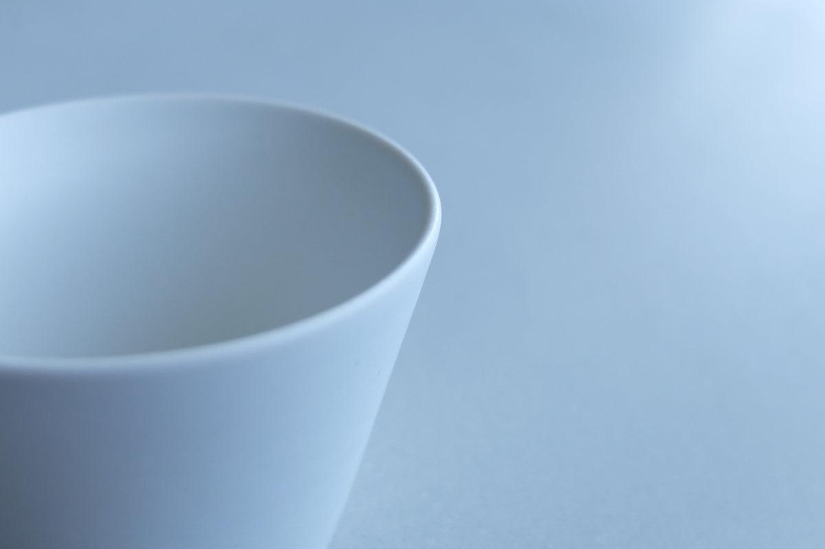 カップ 円錐台 白マット