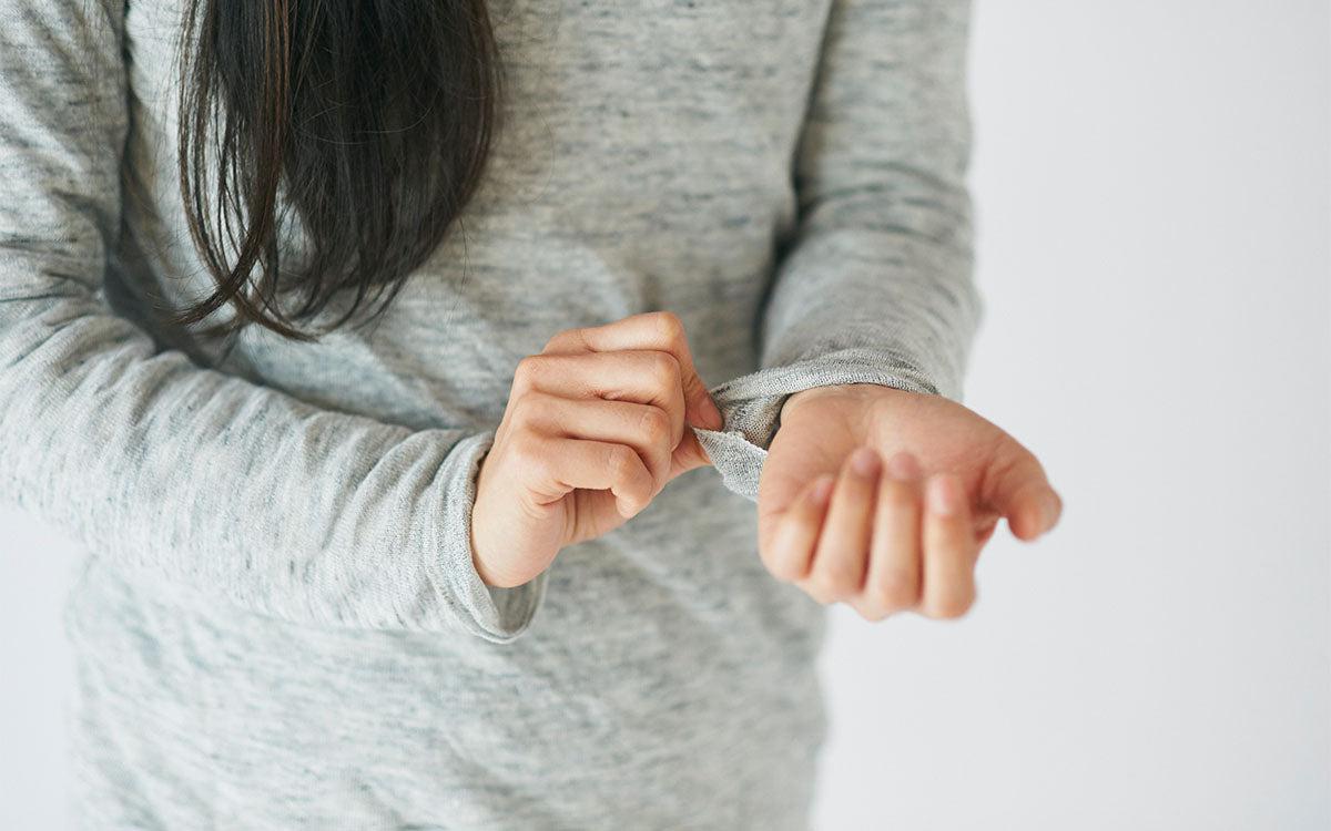 リネンニット 長袖二重プルオーバー｜レディース｜ブラック