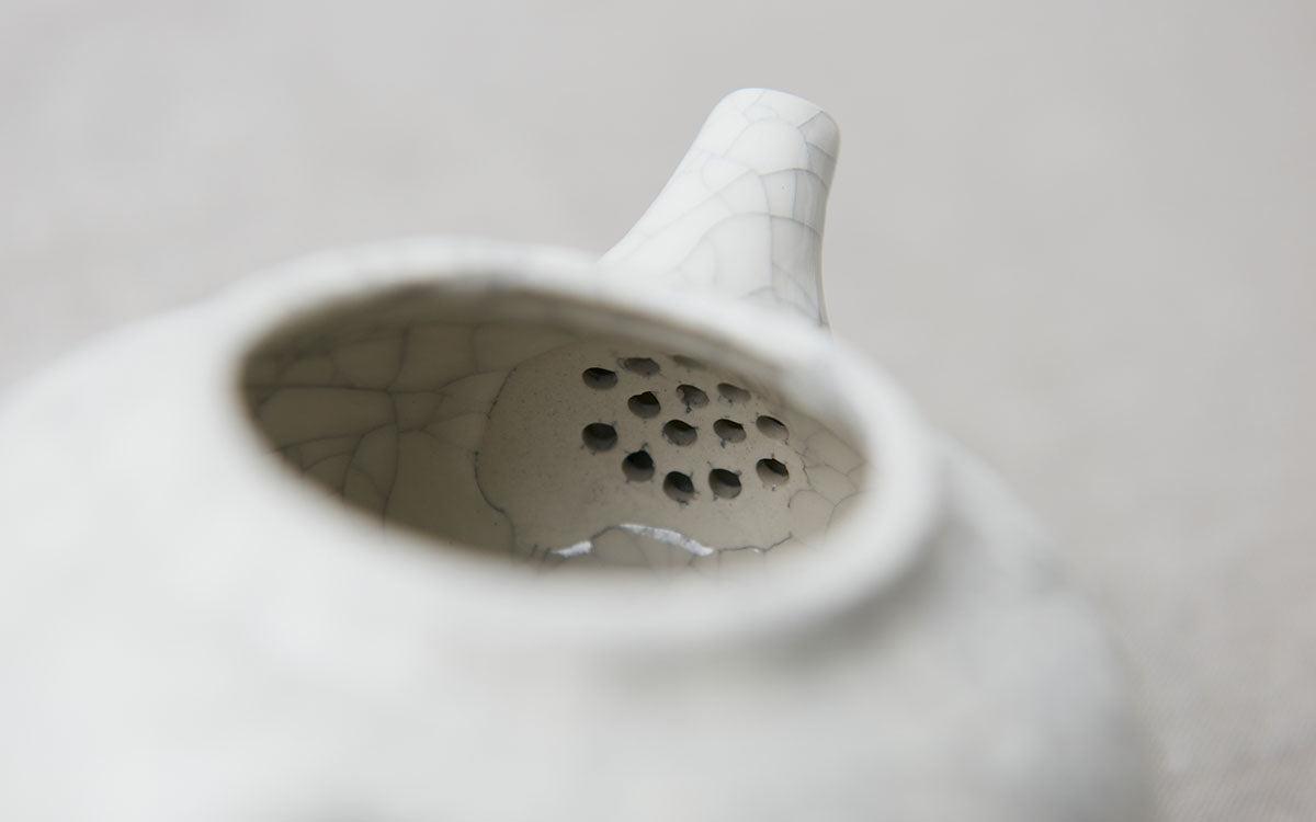 ソギポット 急須 白 墨貫入 