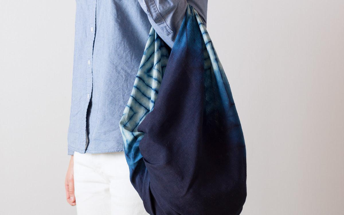 本藍染めリネン風呂敷 四角