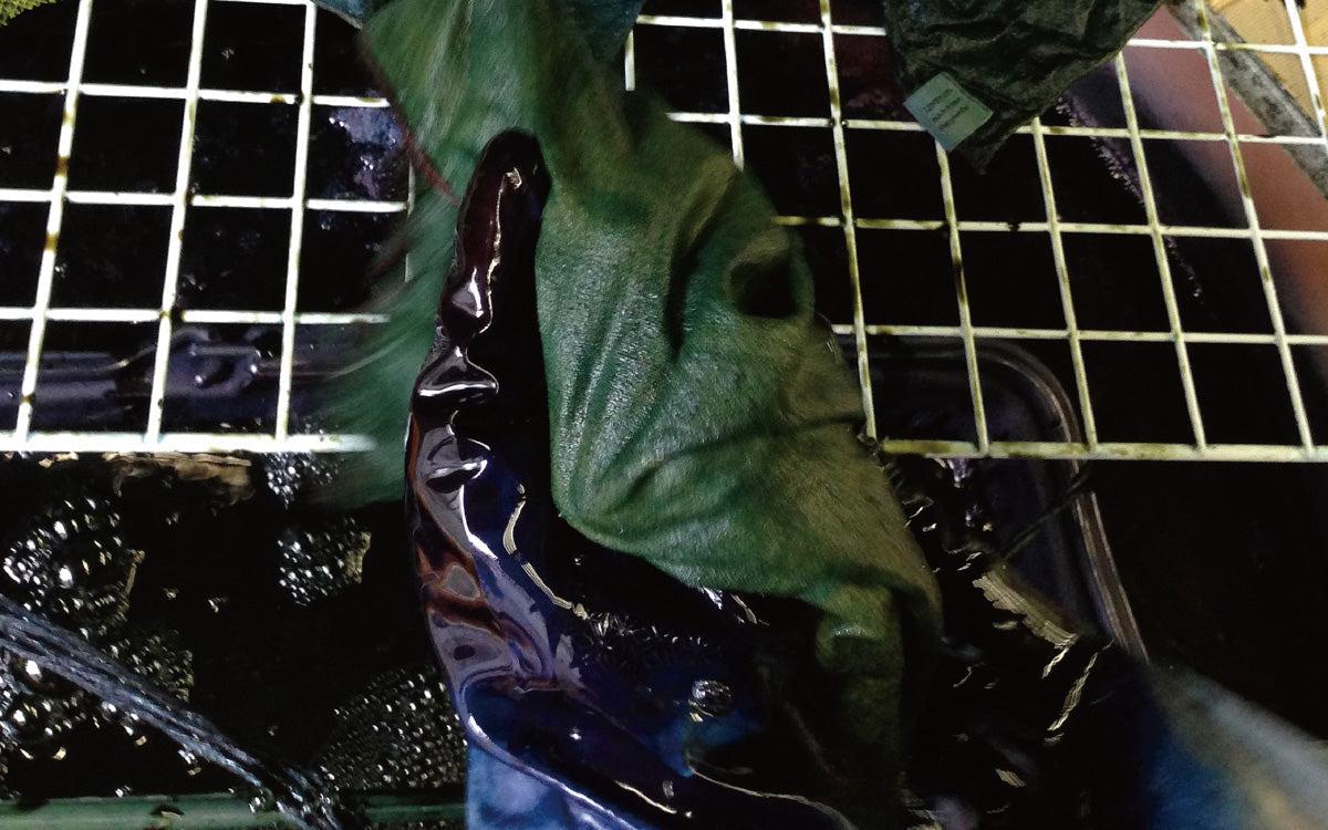 本藍染めリネン風呂敷 蛍