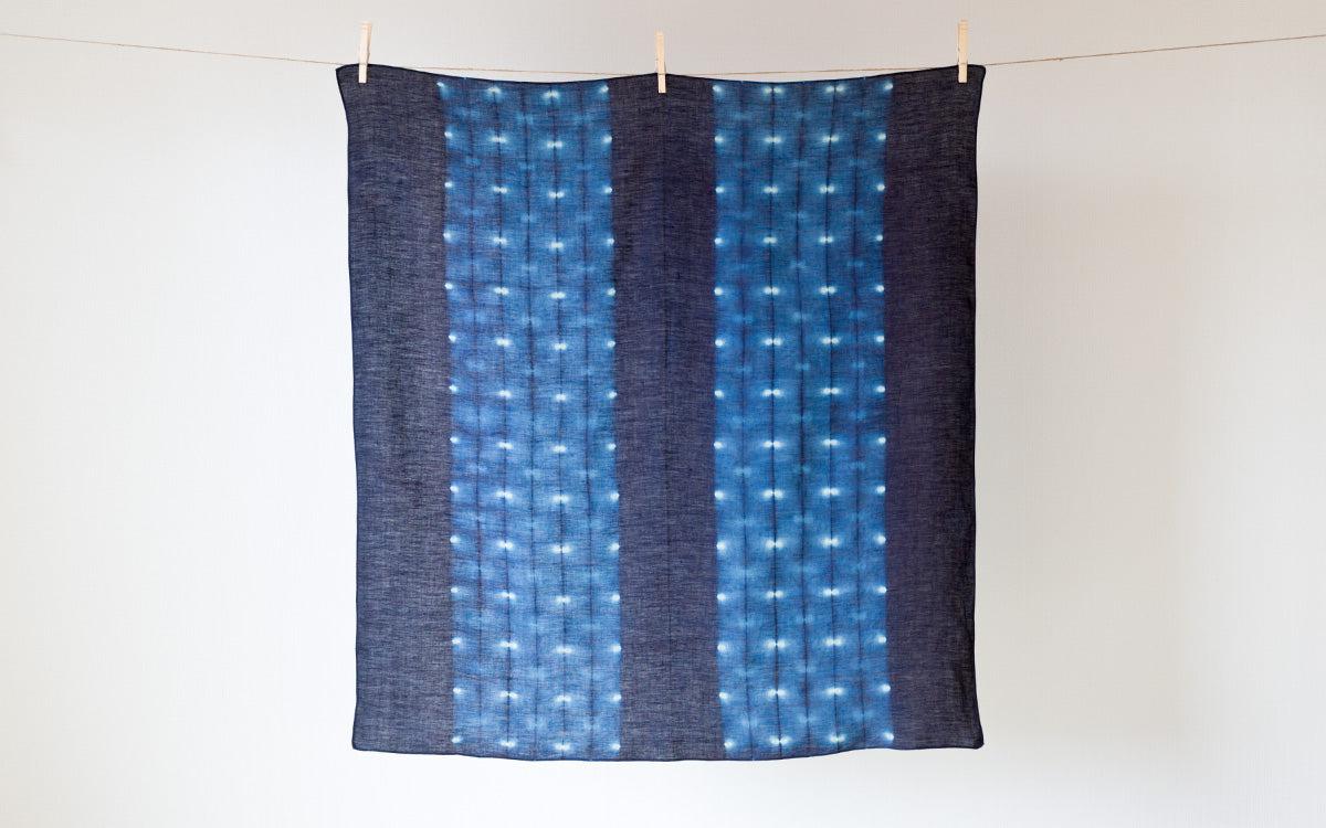 本藍染めリネン風呂敷 蛍重