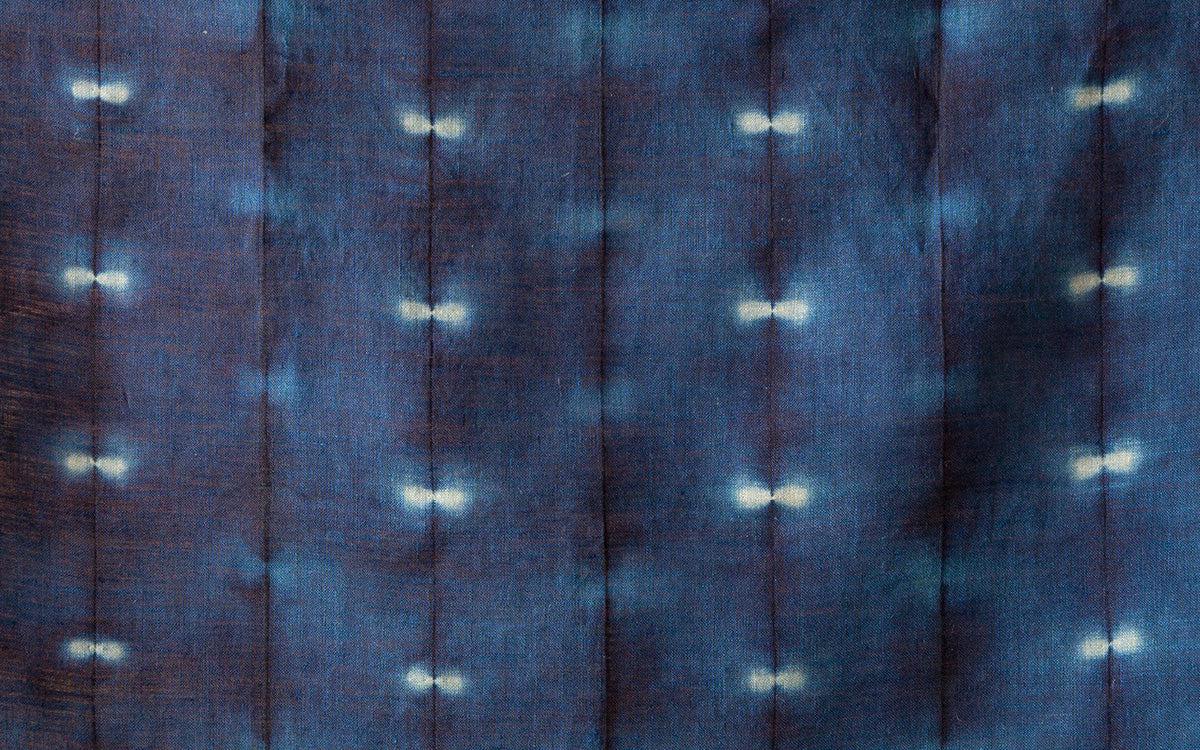 【在庫あり】本藍染めリネンハンカチ 蛍