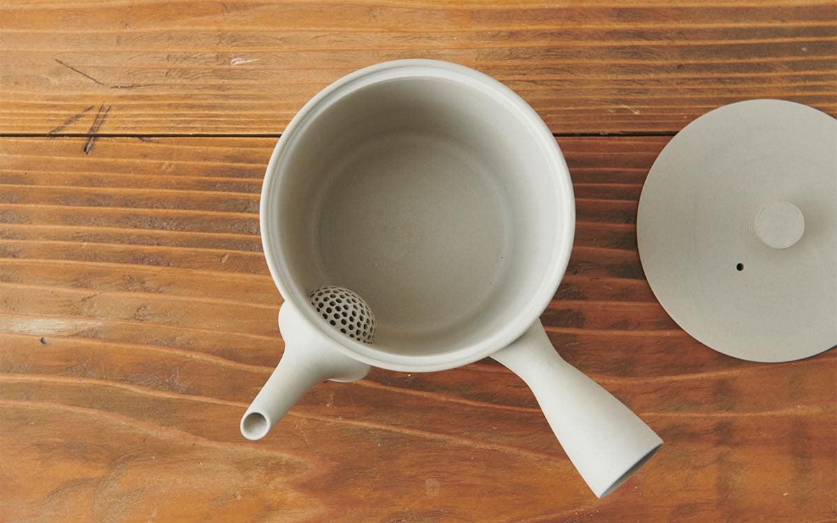 大きな急須 黒練 焼締め