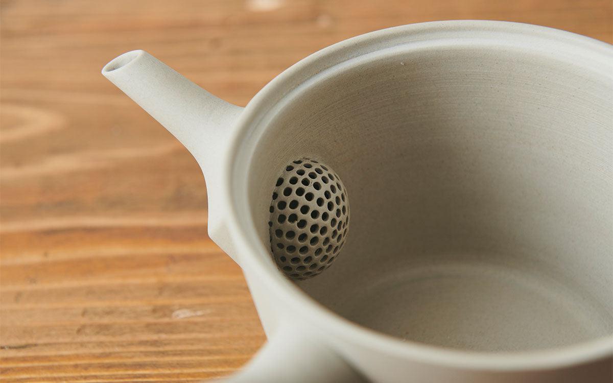 大きな急須 黒練 焼締め