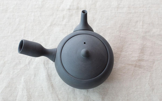 急須 黒練 焼締め