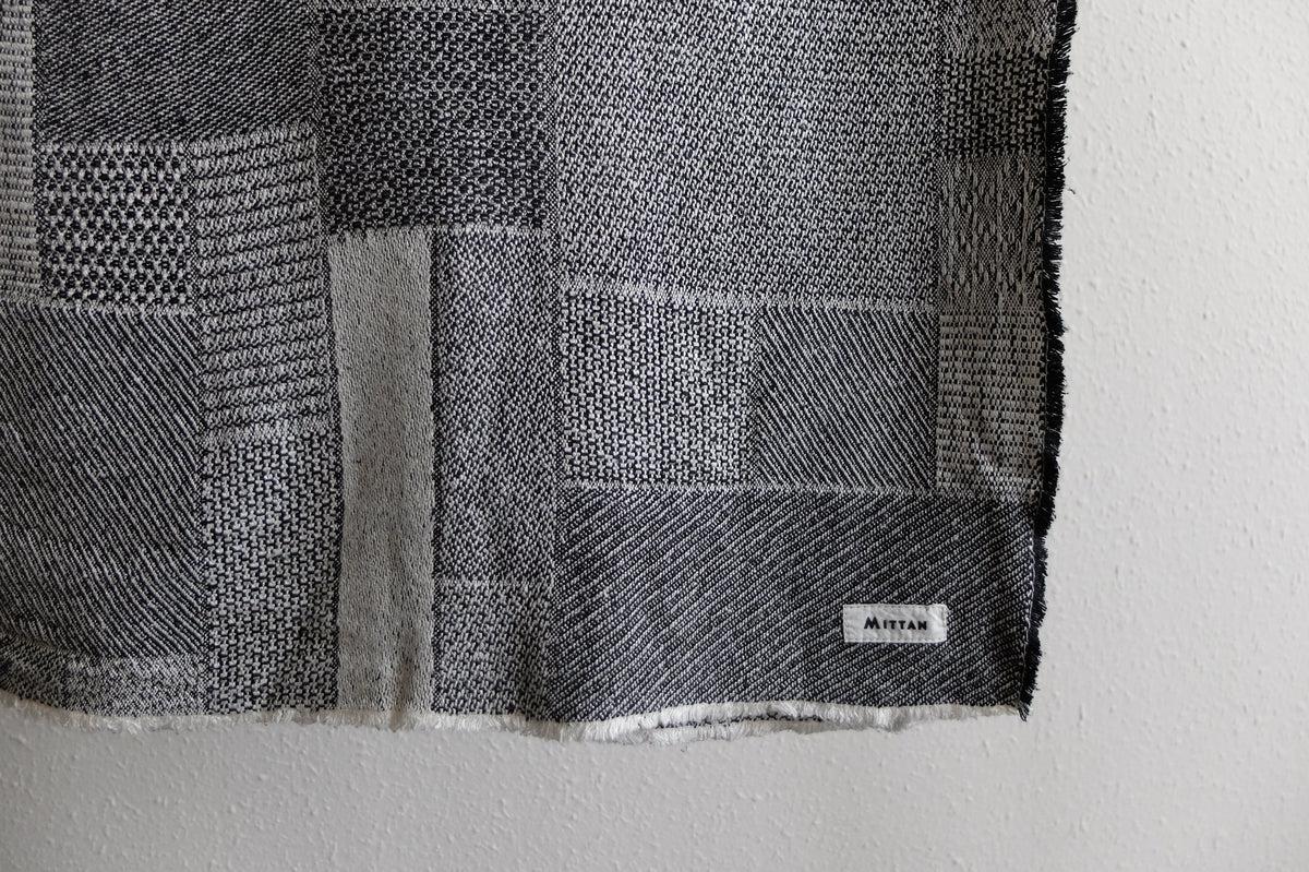 MITTAN / 絹掛け布 大 白黒 SC-46