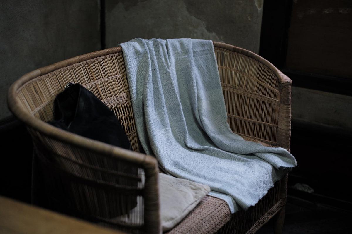 MITTAN / 絹掛け布 小 薄灰 SC-45