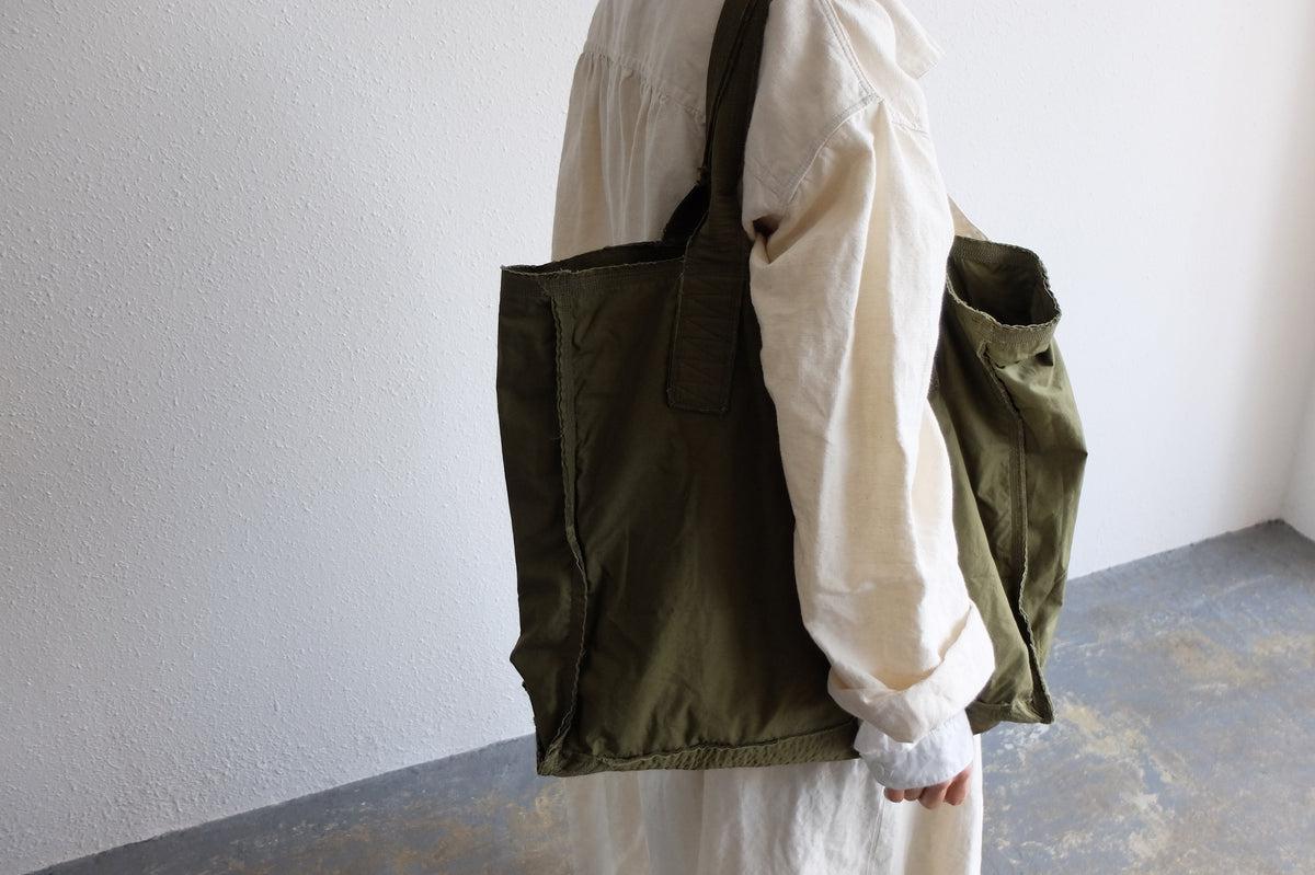 MITTAN / レイヤードバッグ大 灰緑 BA-09