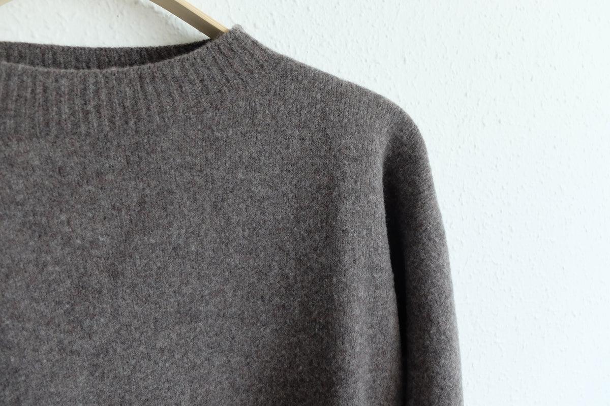 MITTAN / ウルグアイウールセーター 茶 KN-20 / unisex