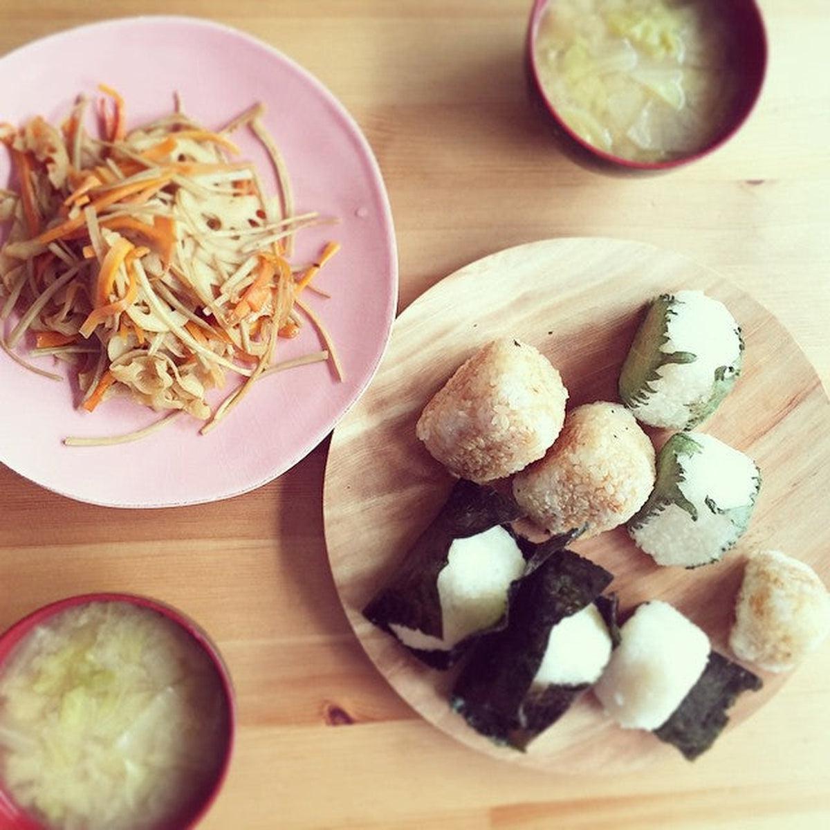 【木目選択可】ろくろ挽きの木皿 栃の木 27cm