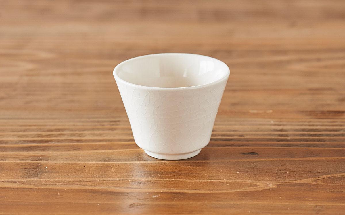 湯呑み碗 白 貫入