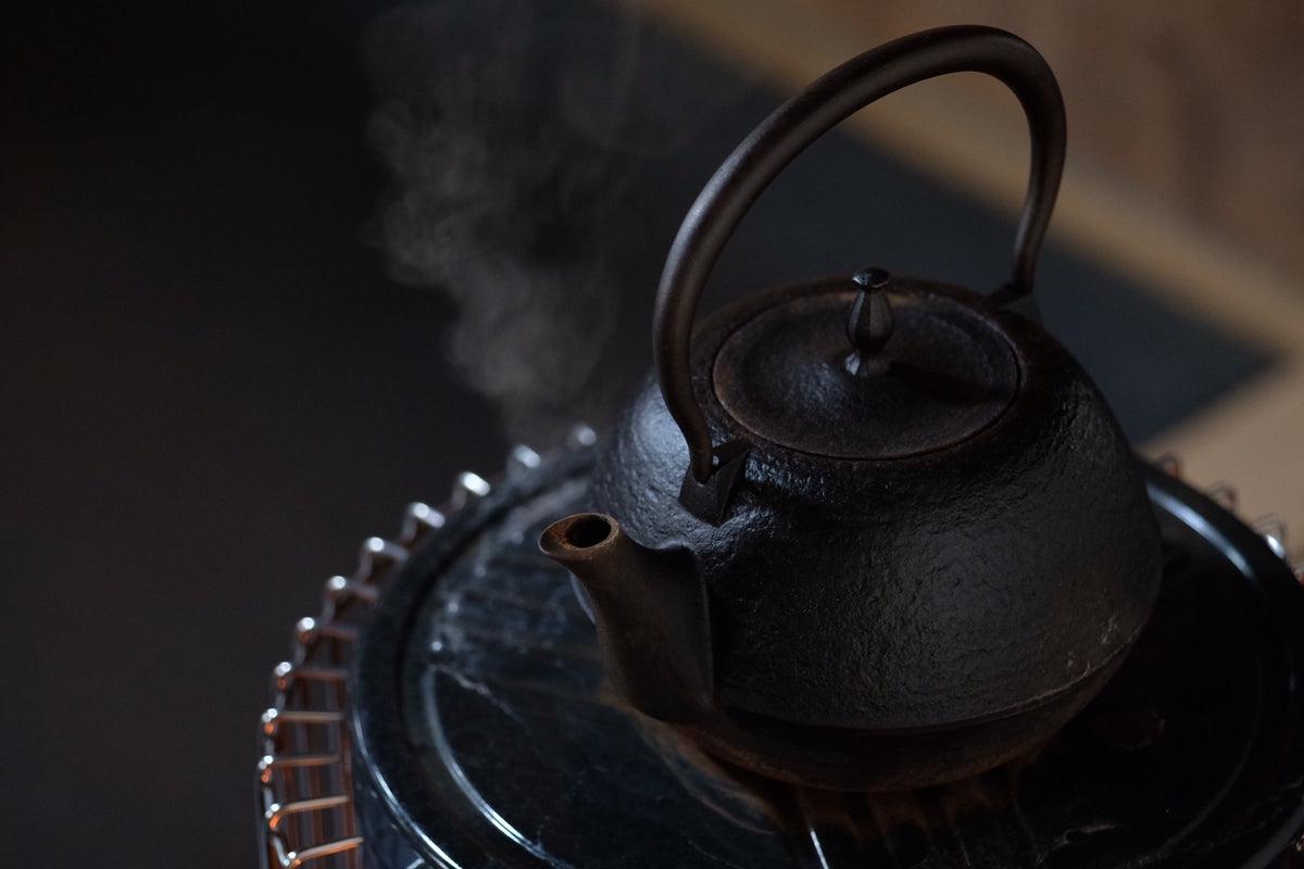 鉄瓶 古代平丸 1.5L