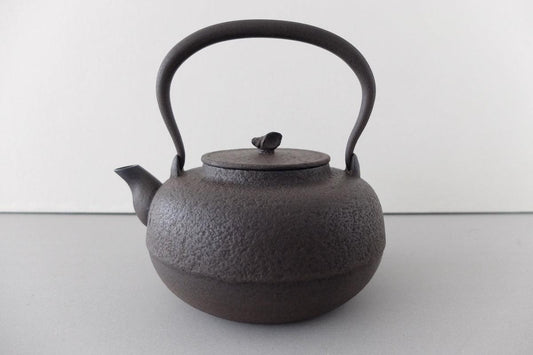 鉄瓶 古代平丸 1.5L