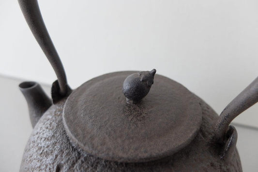 鉄瓶 平丸無地 1.0L