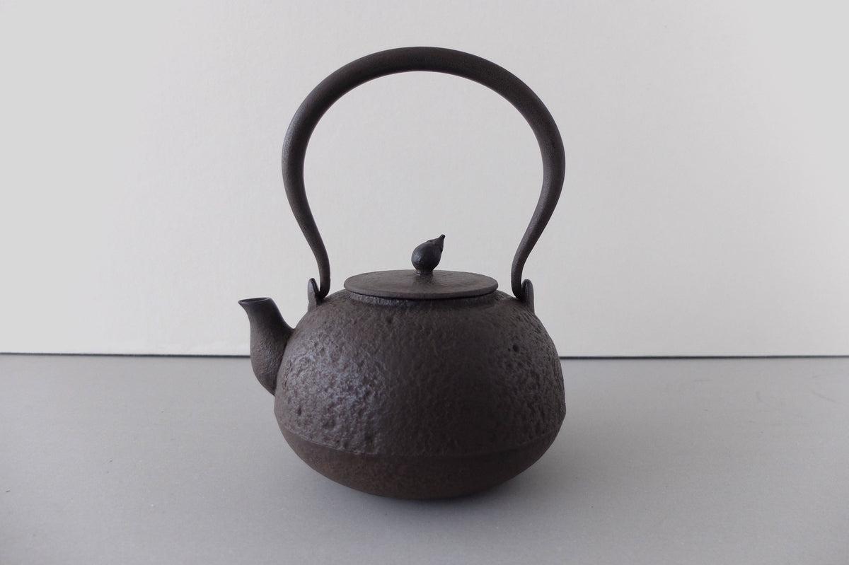 鉄瓶 平丸無地 1.0L