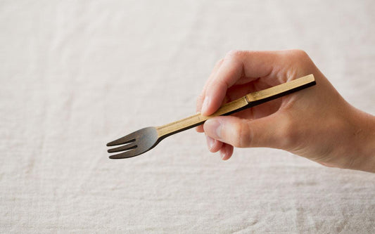 小さな竹のフォーク 拭き漆 黒漆