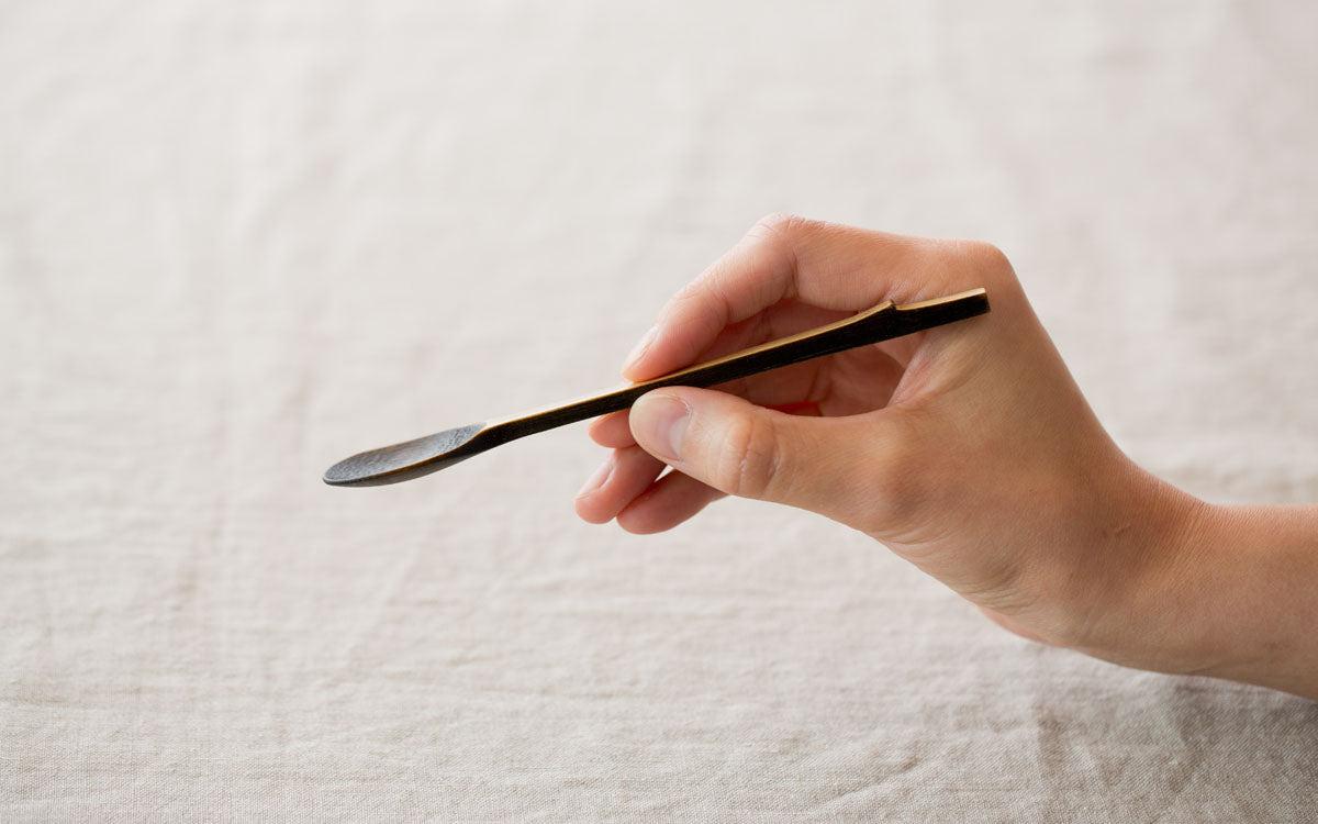 小さな竹のスプーン 拭き漆 黒漆