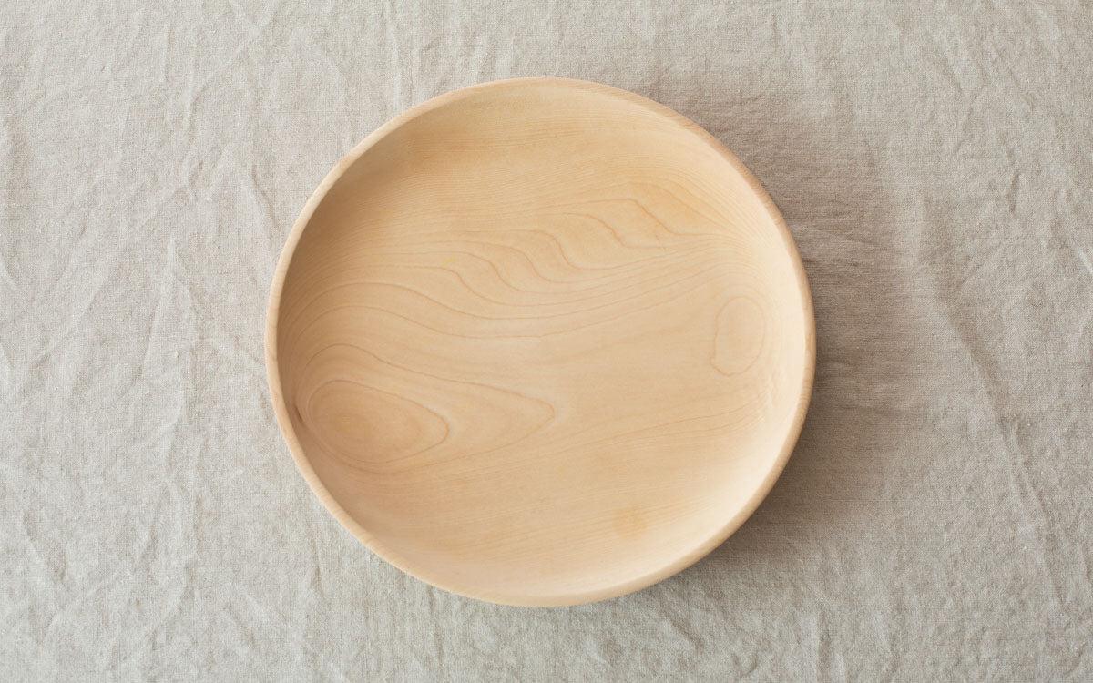 朝食の時間を愉しむ木のプレート 栃 24cm