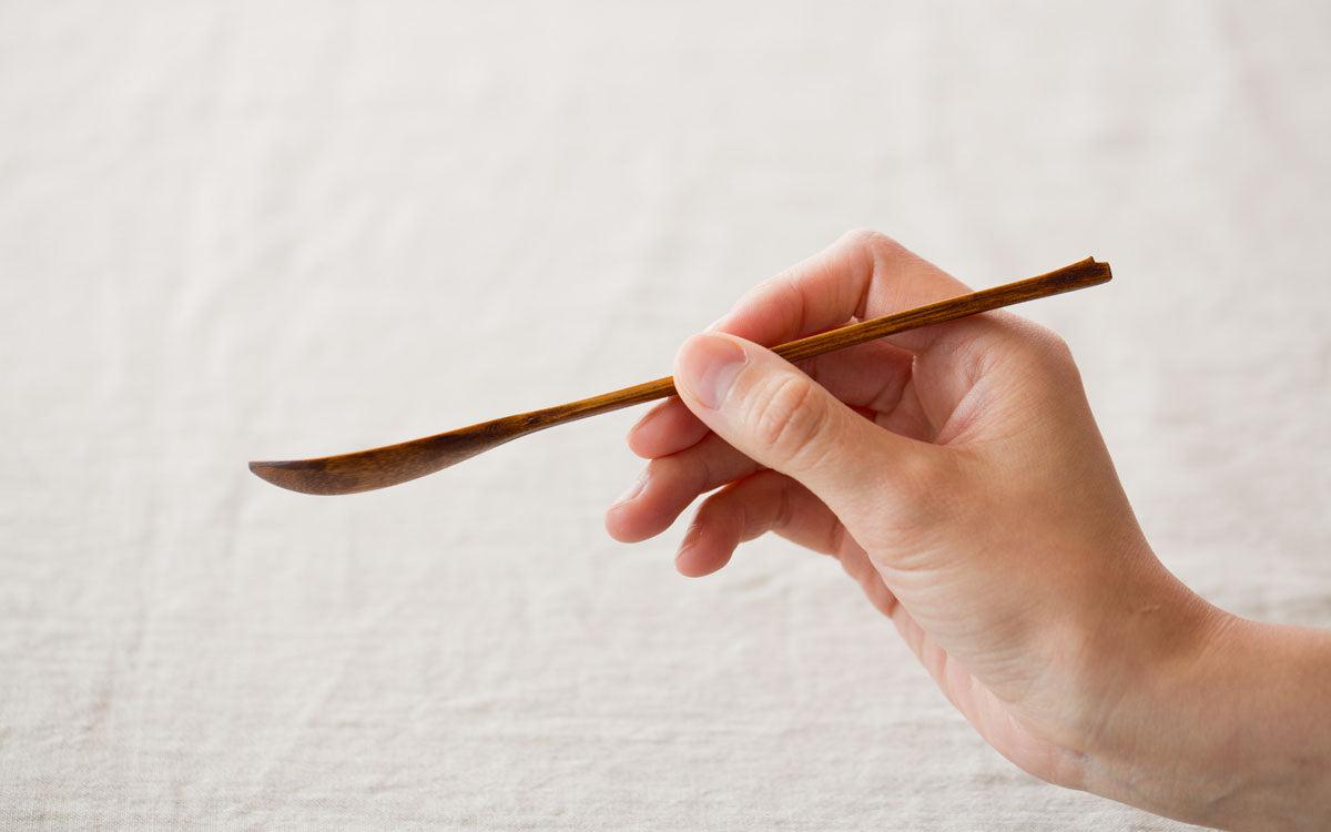 竹のスプーン 拭き漆 生漆（茶）