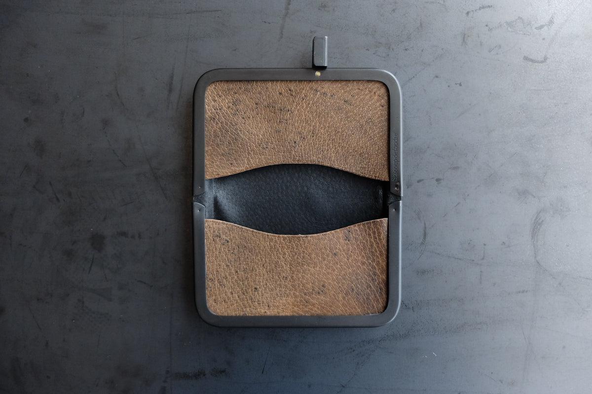 card case ＜猪革墨染＞