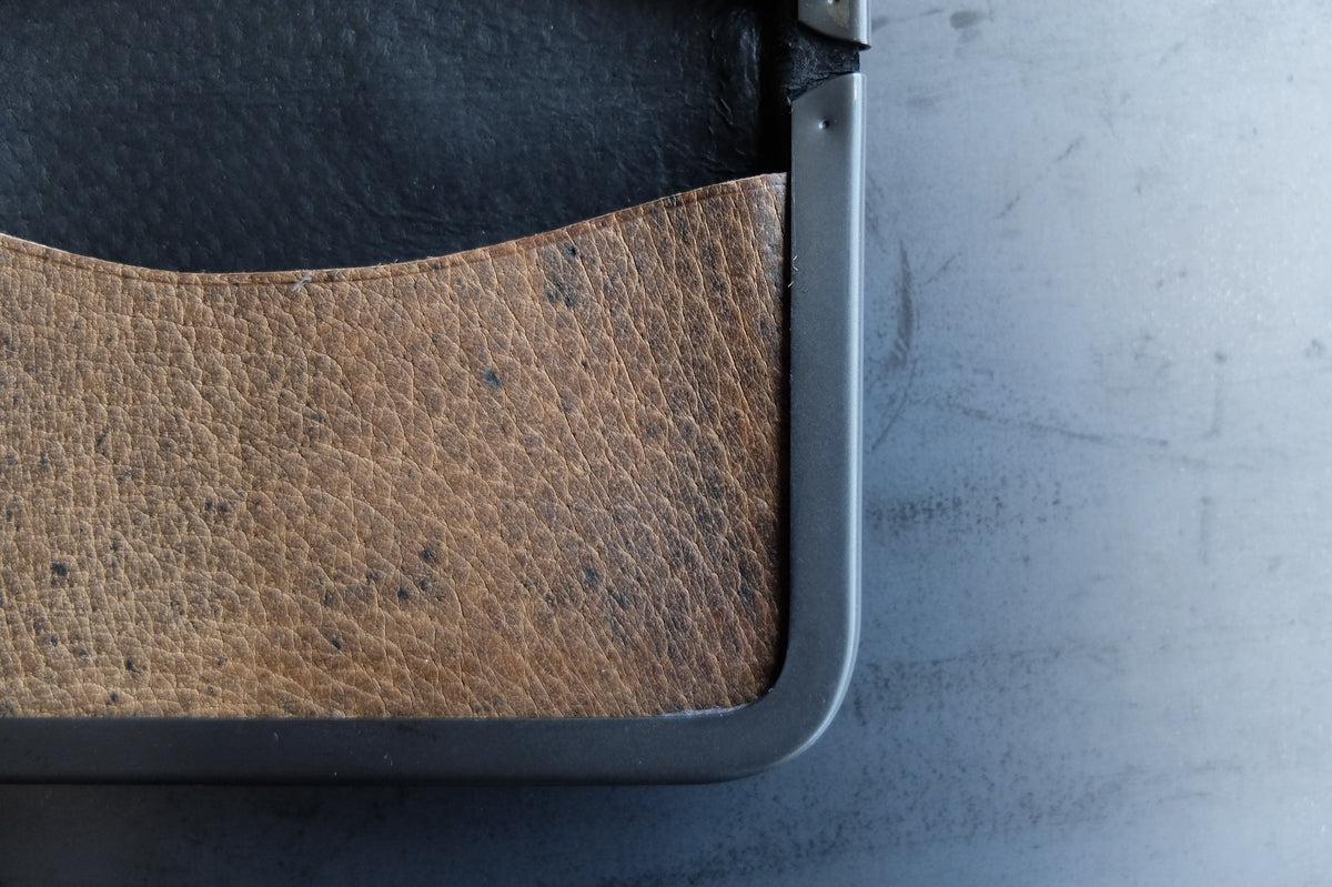 card case ＜猪革墨染＞