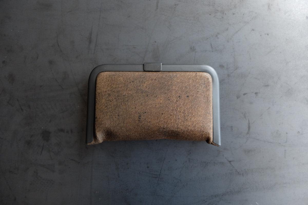 card case ＜猪革墨染＞