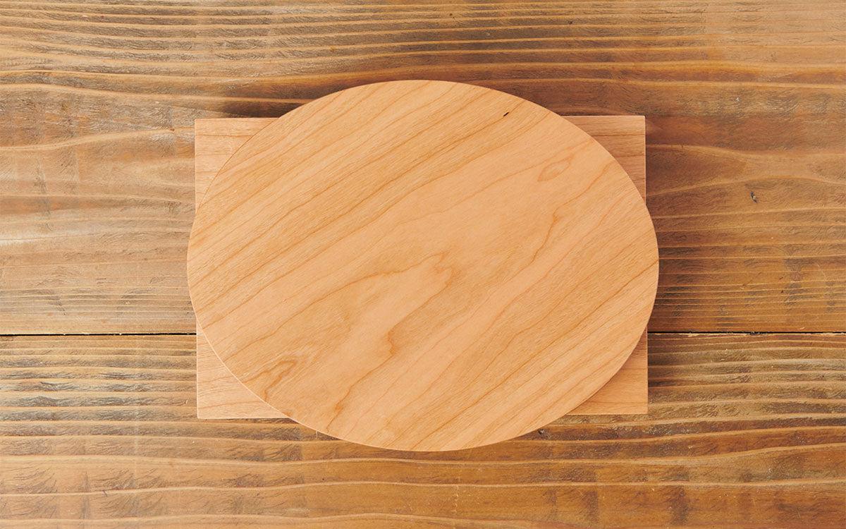 チェリーのカッティングボード 楕円