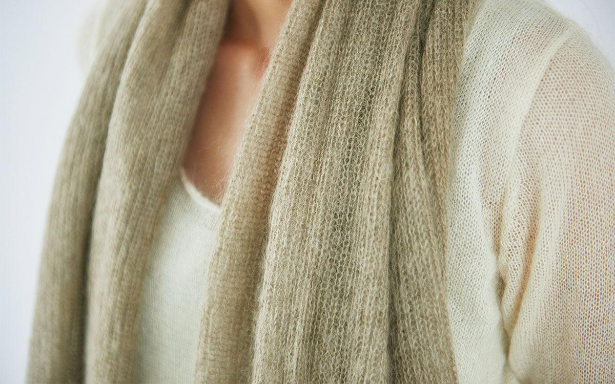 enrica mohair&silk muffler｜khaki